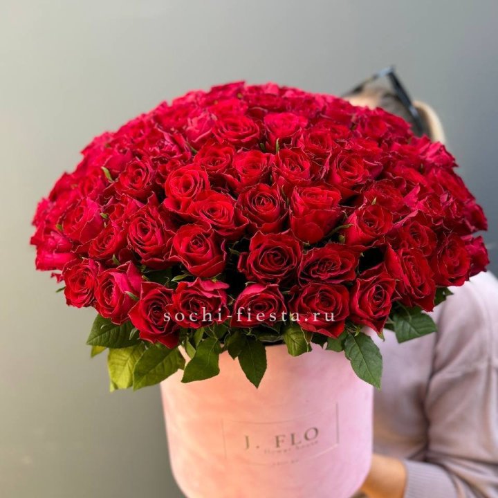 101 кенийская роза в цилиндре в Сыктывкаре