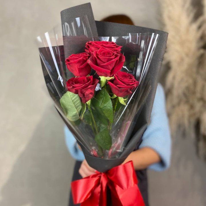 5 роз ред наоми в Сыктывкаре