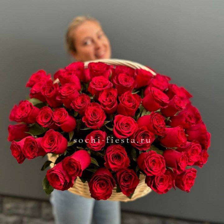 101 красная роза в корзине   в Сыктывкаре