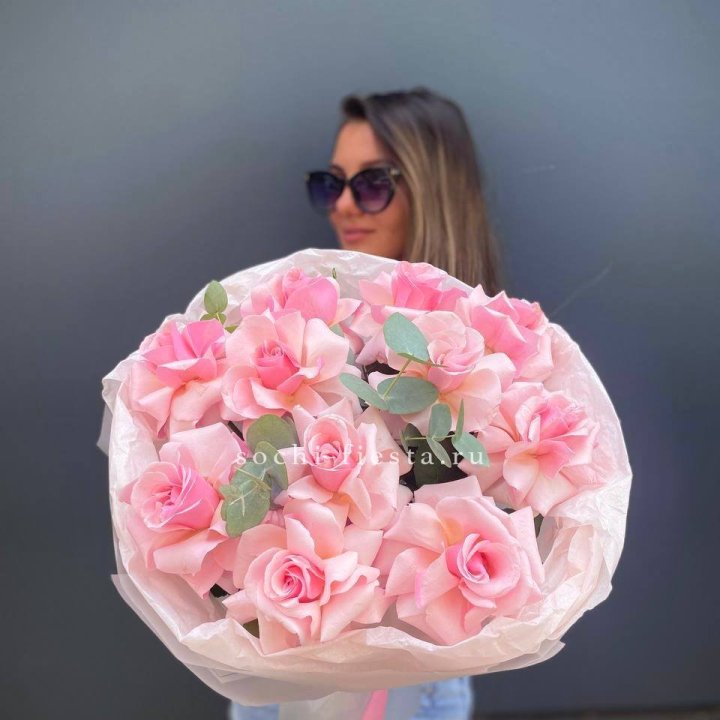 Букет роз "Минифу" в Сыктывкаре