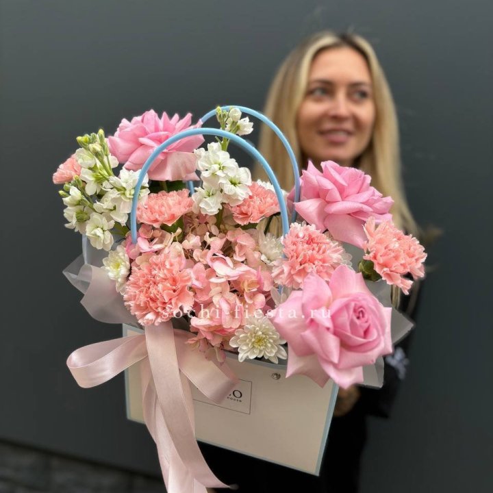 Сумочка "Бал цветов" в Сыктывкаре