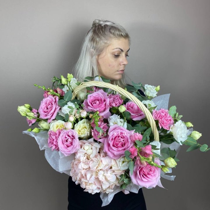 Цветочная корзина № 5 в Сыктывкаре