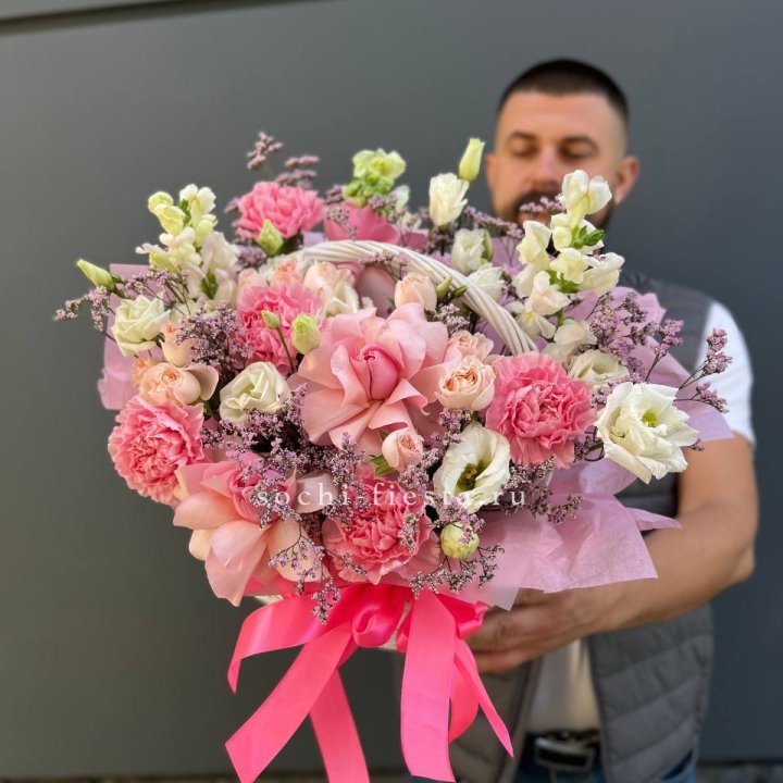 Цветочная корзина №1 в Сыктывкаре