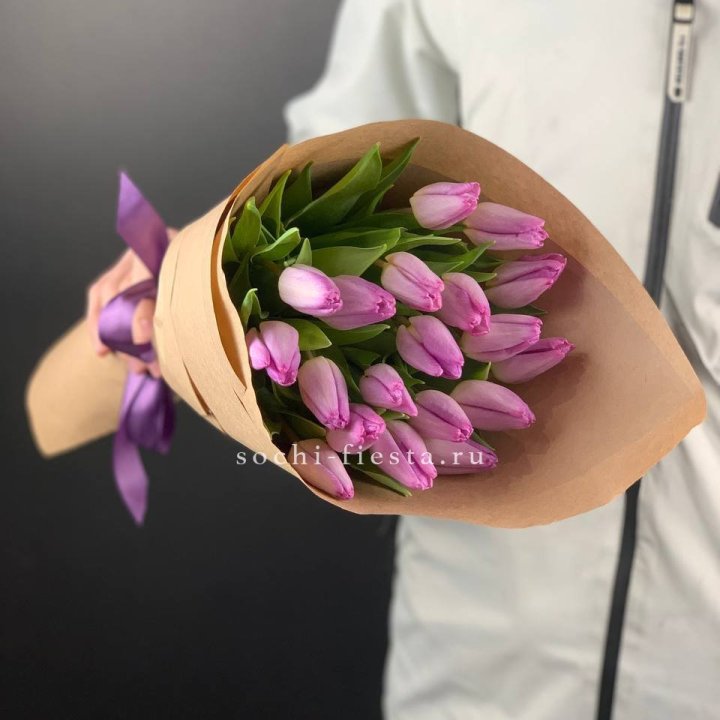 19 розовых  тюльпанов в Сыктывкаре