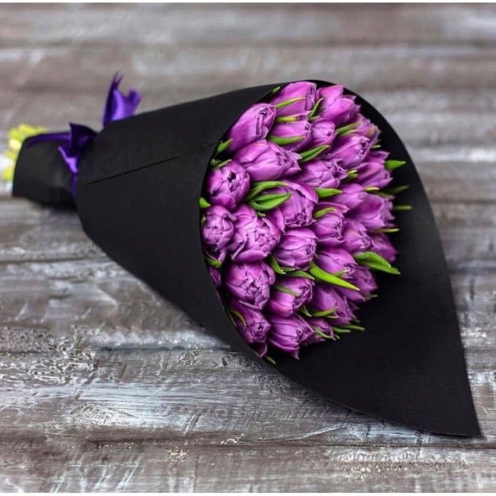 Пионовидные тюльпаны блэк в Сыктывкаре